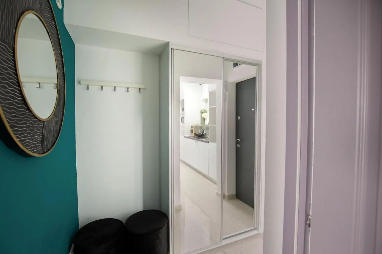 Metropole Apartments Royal Ateneum Bucharest 0*,  Romania