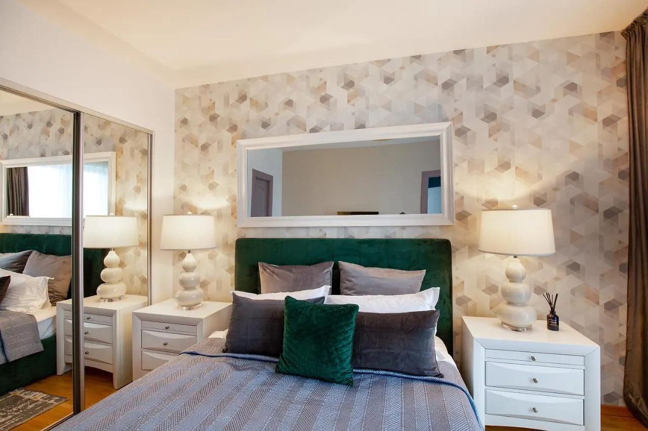 Metropole Apartments Royal Ateneum بوخارست